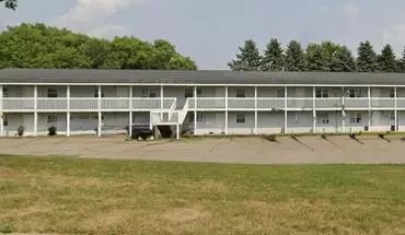 2 of 17 720 N 2nd Ave Apartment for rent in Edgar, WI