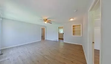2 of 10 1557 N Broadview House for rent in Wichtia, KS