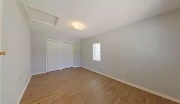 3 of 10 1557 N Broadview House for rent in Wichtia, KS