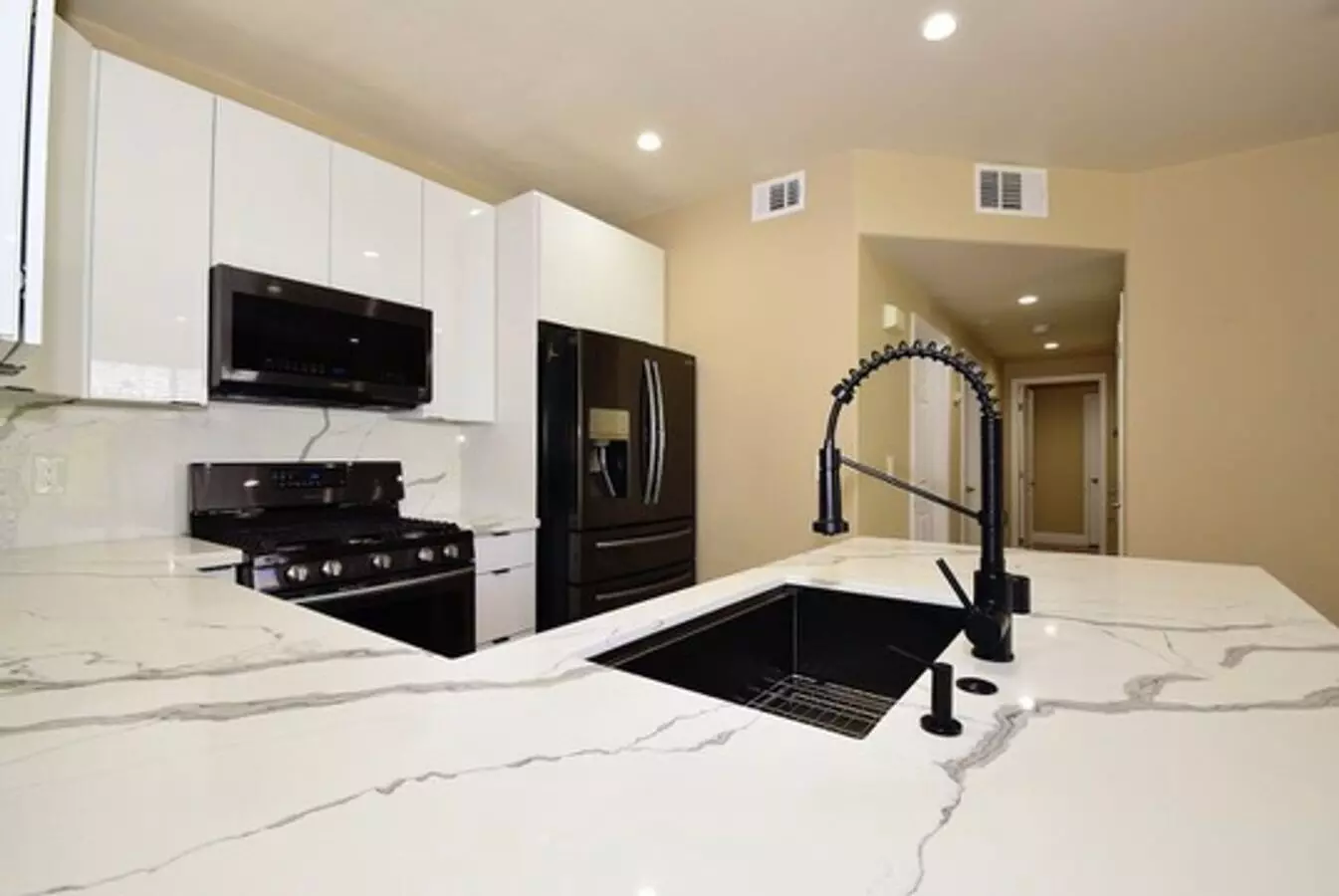 Specious 2 Bed 2 Bath Condo With Attached Car Gragae At Vistana Apartment for rent in Las Vegas, NV