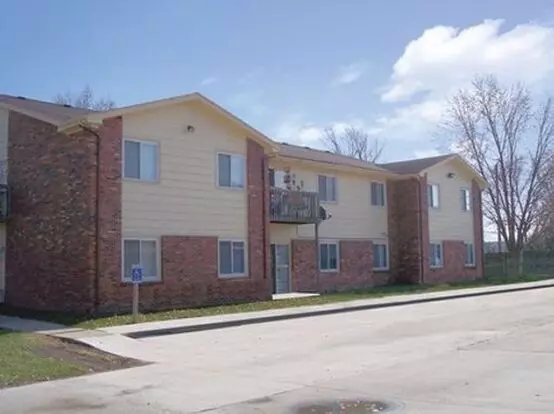Mort- 410 Se 4th St. Apartment for rent in Grimes, IA Mort- 410 Se 4th St. Apartment for rent in Grimes, IA