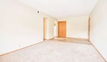 5 of 35 Blondo Plaza Apartments Apartment for rent in Omaha, NE