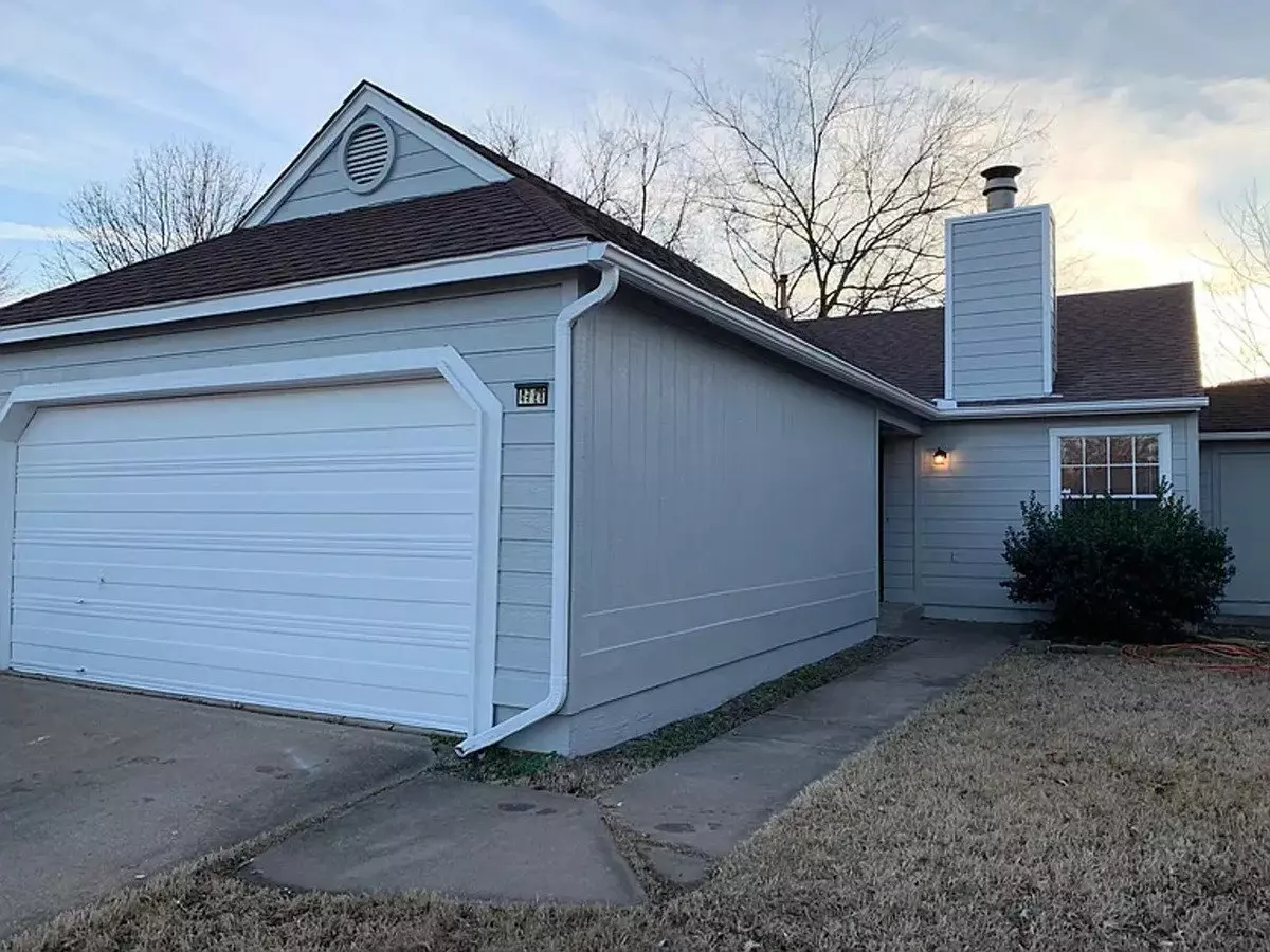 Cozy 2 Bedroom Duplex In The Heart Of Broken Arrow House for rent in Broken Arrow, OK
