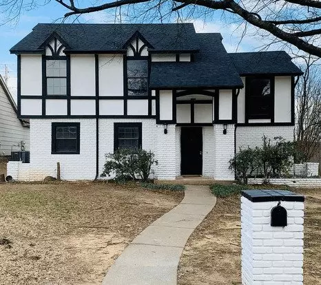 Large 3 Bedroom 2 Bathroom Home Apartment for rent in Tulsa, OK