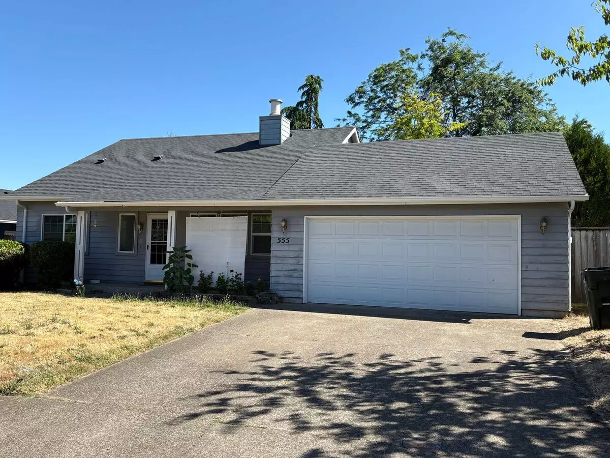 555 Panda Lp House for rent in Eugene, OR
