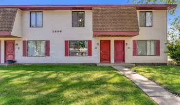 3 of 30 Aceves Apartment for rent in Champaign, IL