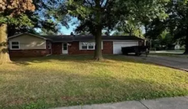 4 of 34 802 E. Morningside House for rent in Springfield, MO