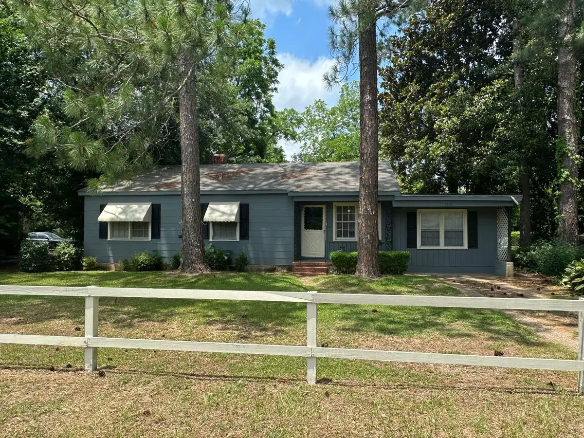 New Rental Available-4 Bedroom 2 Bath House for rent in Albany, GA