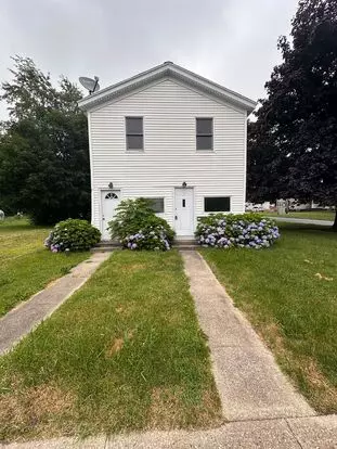 269-271 E 10th St Apartment for rent in Oswego, NY