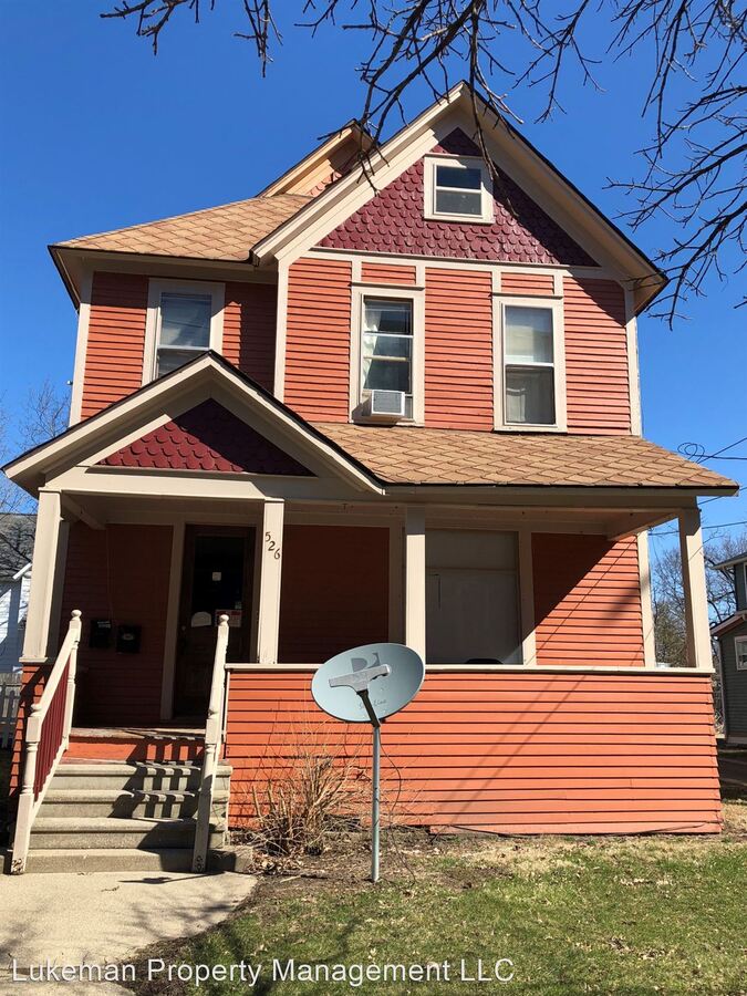 526 W Dutton Duplex Located In The Vine... Apartments Kalamazoo, MI