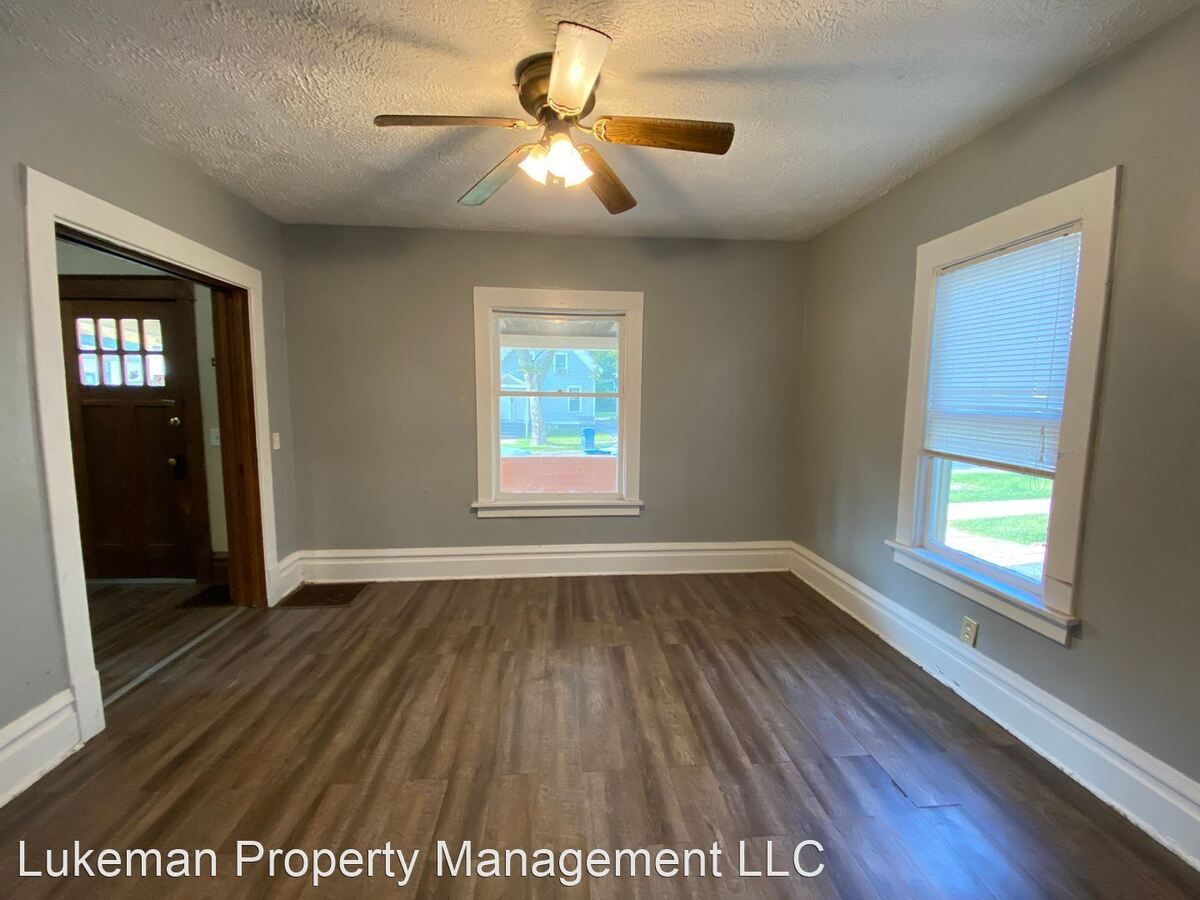 822 W Vine 3 Bed/1 Bath House Near Wmu/k College Apartments Kalamazoo, MI