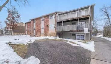 3 of 7 1201 Greenwood Apartment for rent in Kalamazoo, MI