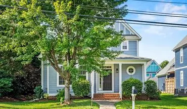 2 of 30 606 Center St House for rent in Apex, NC
