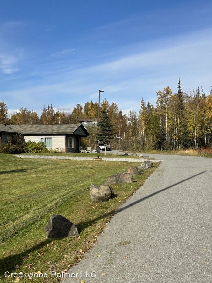 1920 N Creekwood Park Palmer, AK Apartment for Rent
