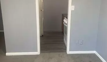 4 of 12 35 Euclid Llc-hillandale &amp; Parkhill Apartment for rent in Euclid, OH