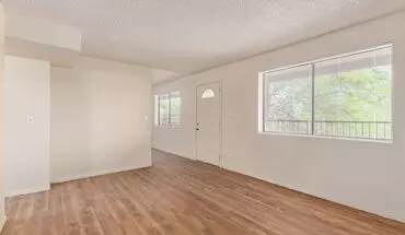 2 of 9 Earll Drive Apartments Apartment for rent in Phoenix, AZ