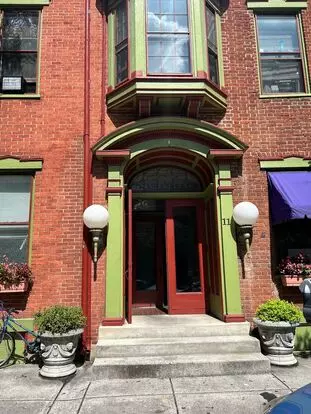 Pomfret Suites Apartment for rent in Carlisle, PA