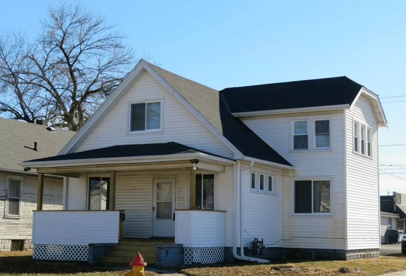 2937 1/2 Ave A House for rent in Council Bluffs, IA