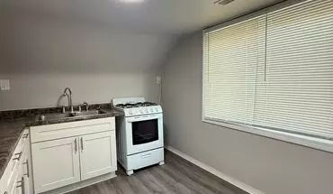 5 of 7 2937 1/2 Ave A House for rent in Council Bluffs, IA