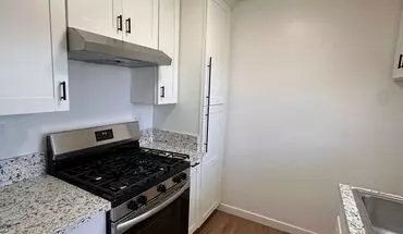 4 of 9 305 E Colorado Blvd Apartment for rent in Monrovia, CA