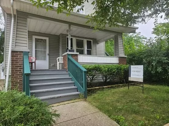 1013 Celina Ave Akron (bedrooms For Rent) Apartment for rent in Akron, OH