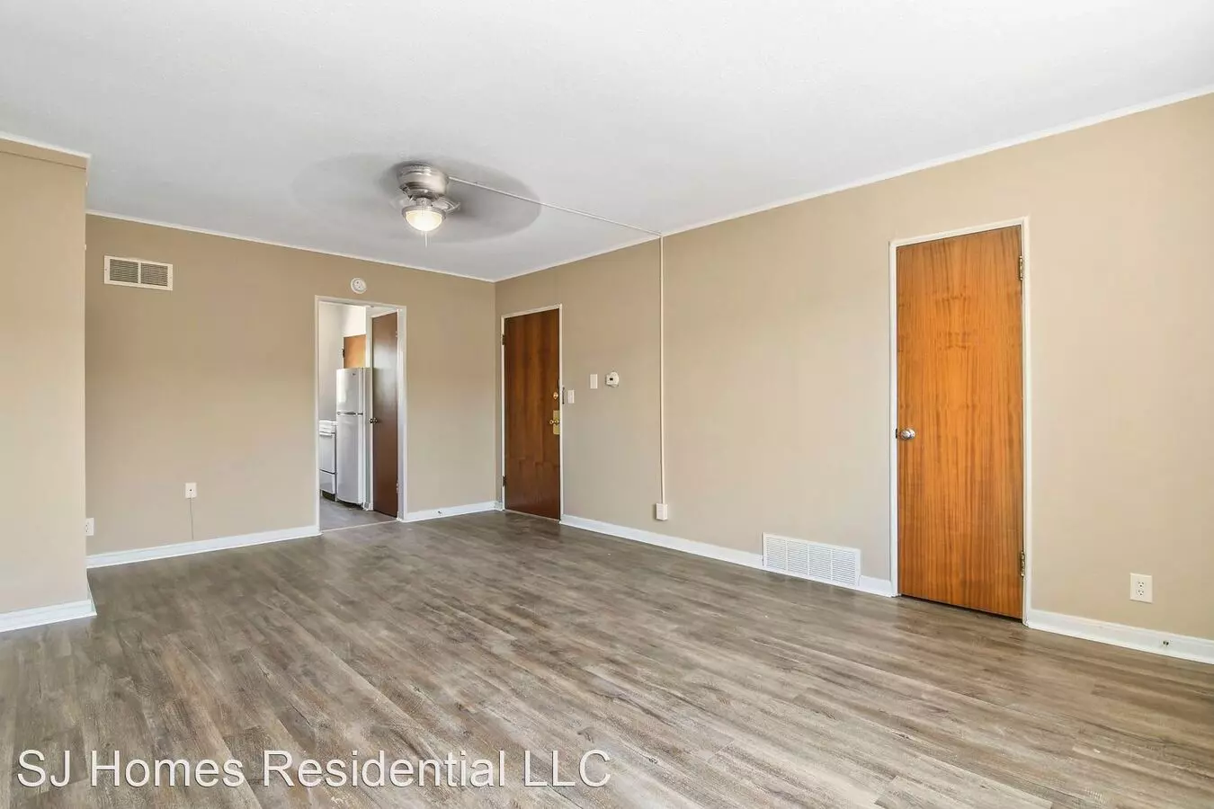 2 of 3 101 W Canedy Apartment for rent in Springfield, IL
