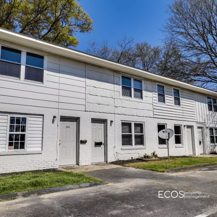 Thomson Place/white Oak Apartment for rent in Thomson, GA