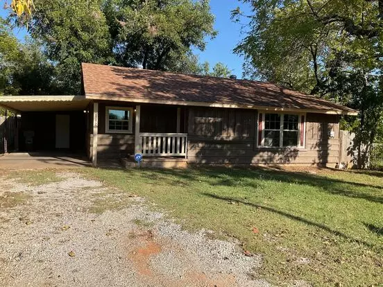 3 Bed 2 Bath Newly Remodeled Home In Midwest City Apartment for rent in Midwest City, OK
