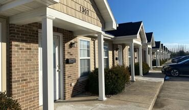 1301 Arthur Ave Apartment for rent in Charleston, IL