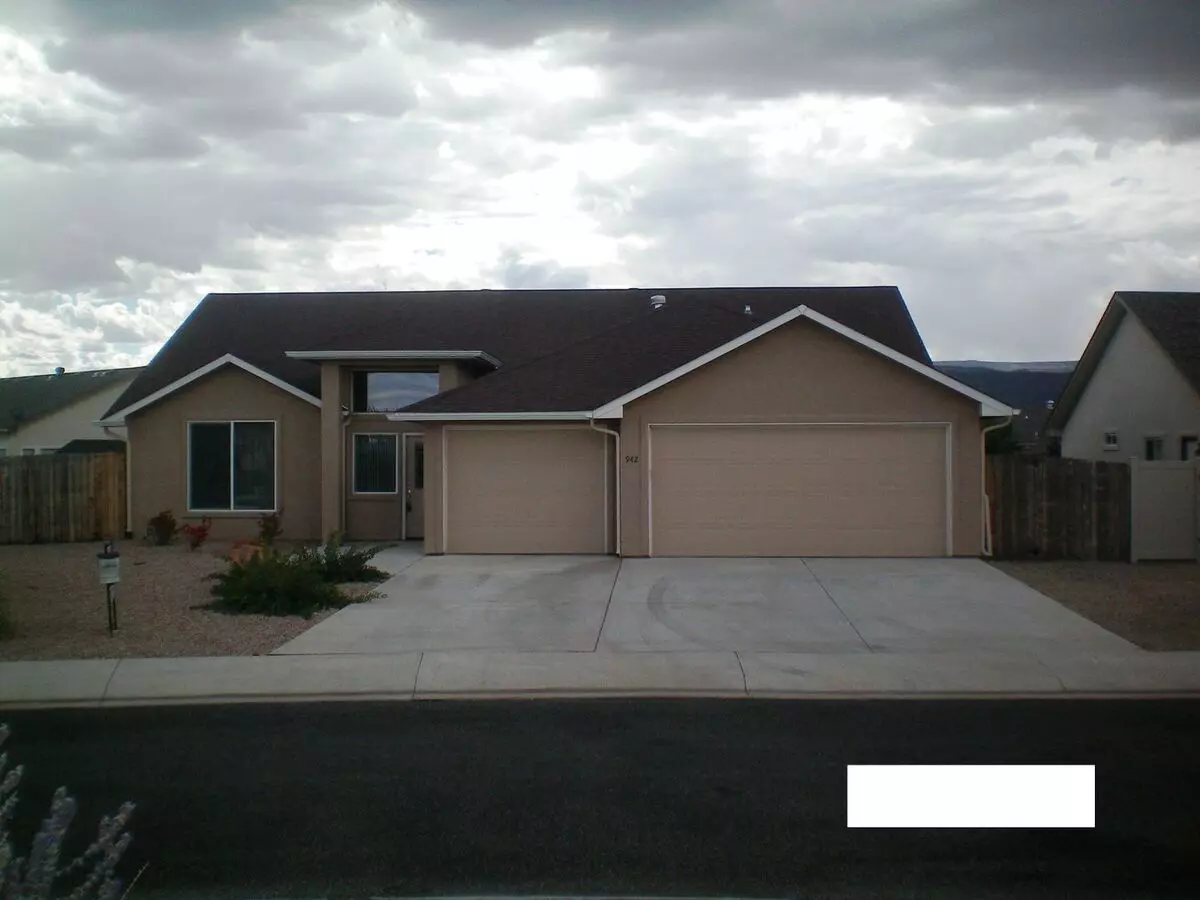 Charming, Pet Friendly, 3bd/2ba Home For Rent In Fruita. House for rent in Fruita, CO