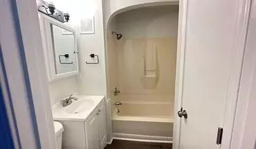 2 of 11 2 Bedroom Unit Close To Downtown Apartment for rent in Nashua, NH