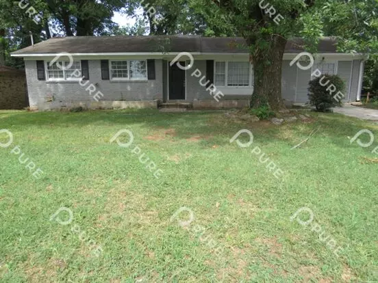 2217 Linde St Apartment for rent in Huntsville, AL
