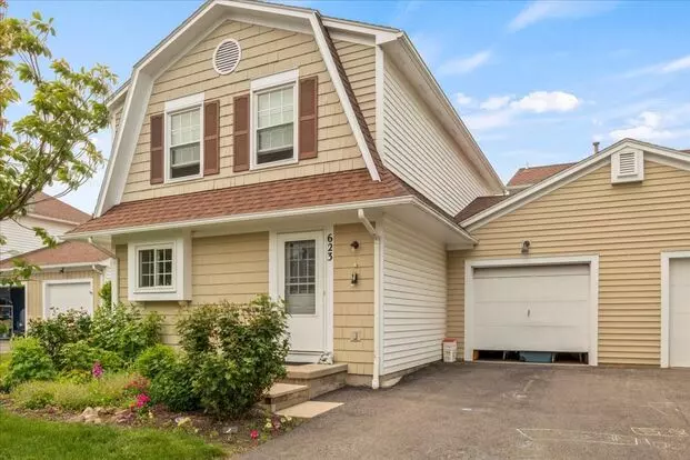 1020 Summitville Dr Apartment for rent in Webster, NY