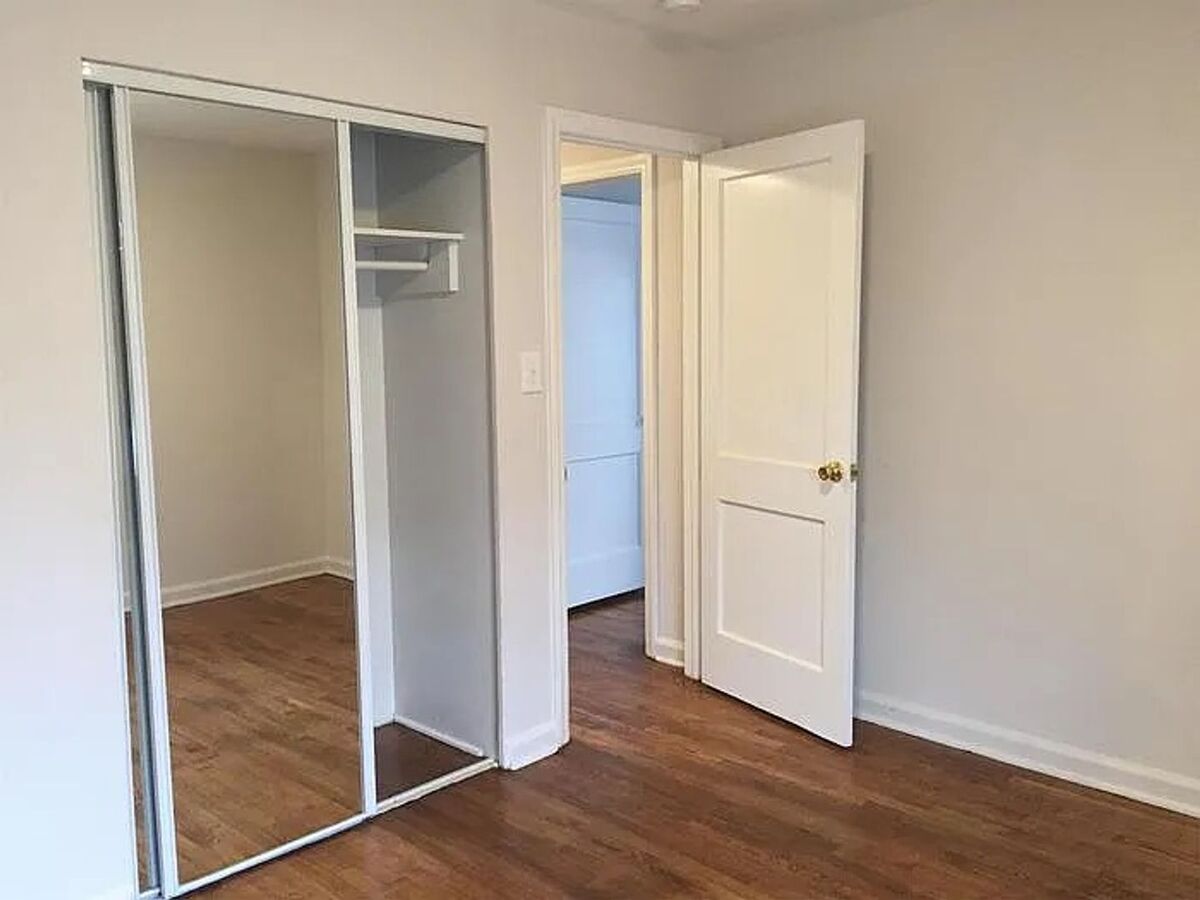 Room In 3 Bedroom Home At Downing Rd Apartments Raleigh, NC