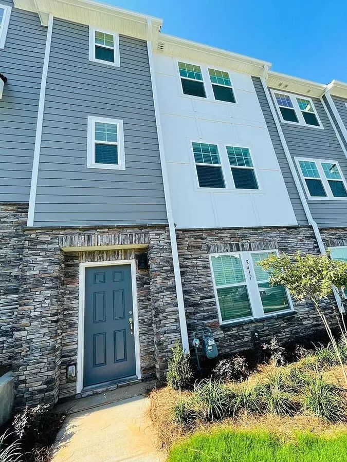 Room In 4 Bedroom Townhome At Arbor Loop Dr House for rent in Charlotte, NC