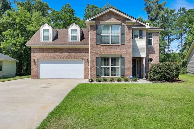 3 Bedroom 2.5 Bath With Bonus Room In Legacy Square Apartment for rent in Savannah, GA