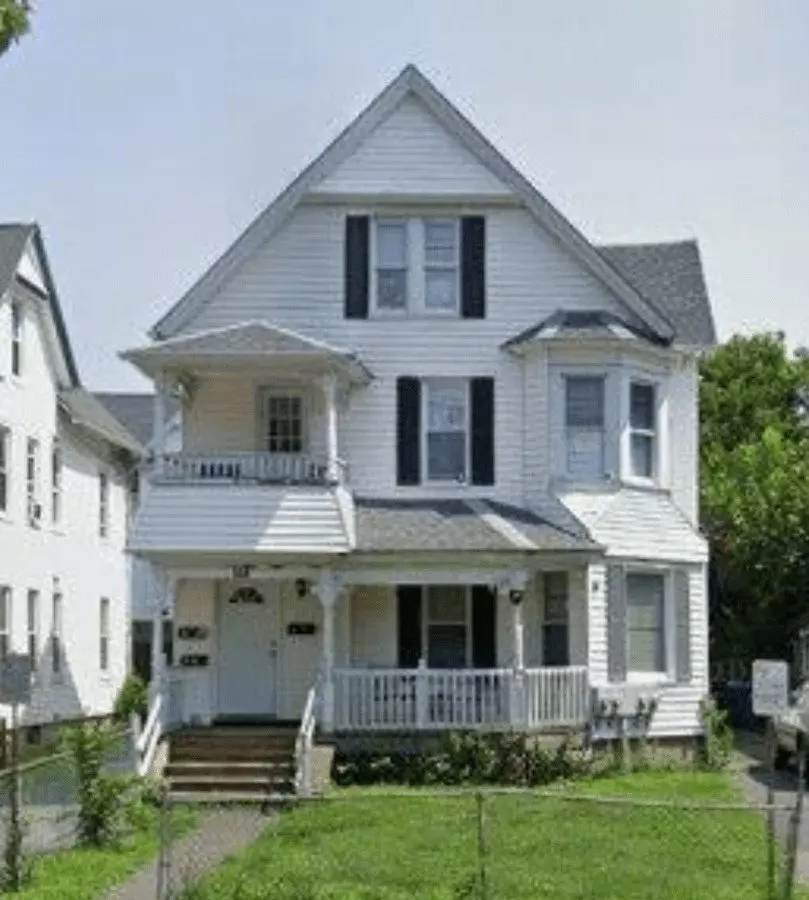Main Street Apartment for rent in West Springfield, MA