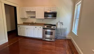 3 of 10 Warriner Ave Apartment for rent in Springfield, MA