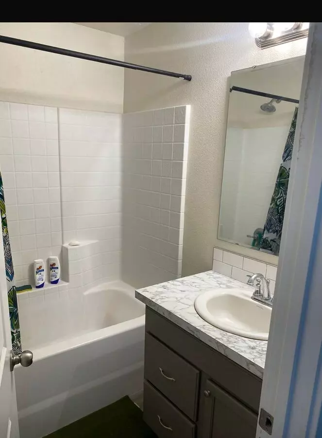 2 of 4 Spice Loop Apartment for rent in Nampa, ID