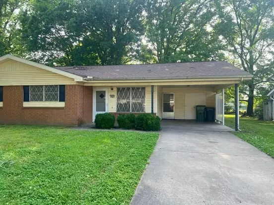 **CM 804-806 S 21st St. Apartment for rent in Rogers, AR
