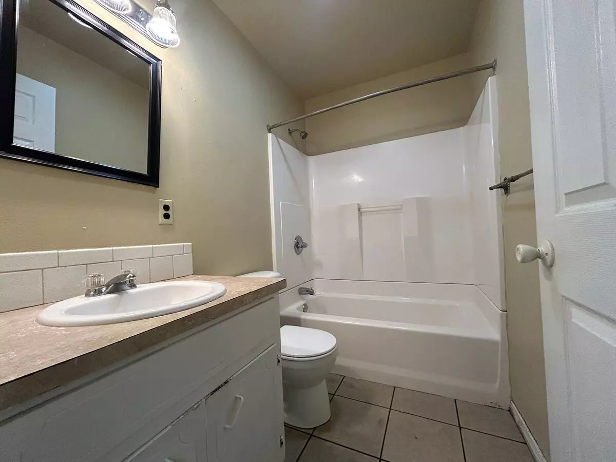 403-409 Park St Apartment for rent in Springdale, AR