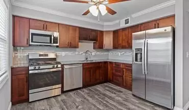 3 of 13 Forest Park Townhomes House for rent in Springfield, MO