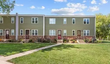 2 of 13 Forest Park Townhomes House for rent in Springfield, MO