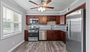 4 of 13 Forest Park Townhomes House for rent in Springfield, MO