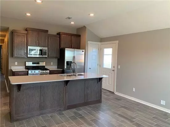 604 W Weymouth Apartment for rent in Siloam Springs, AR
