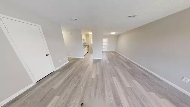 Available After October 7th - Large 2 Bedroom/1 Bath Apartment Apartment for rent in Panama City, FL