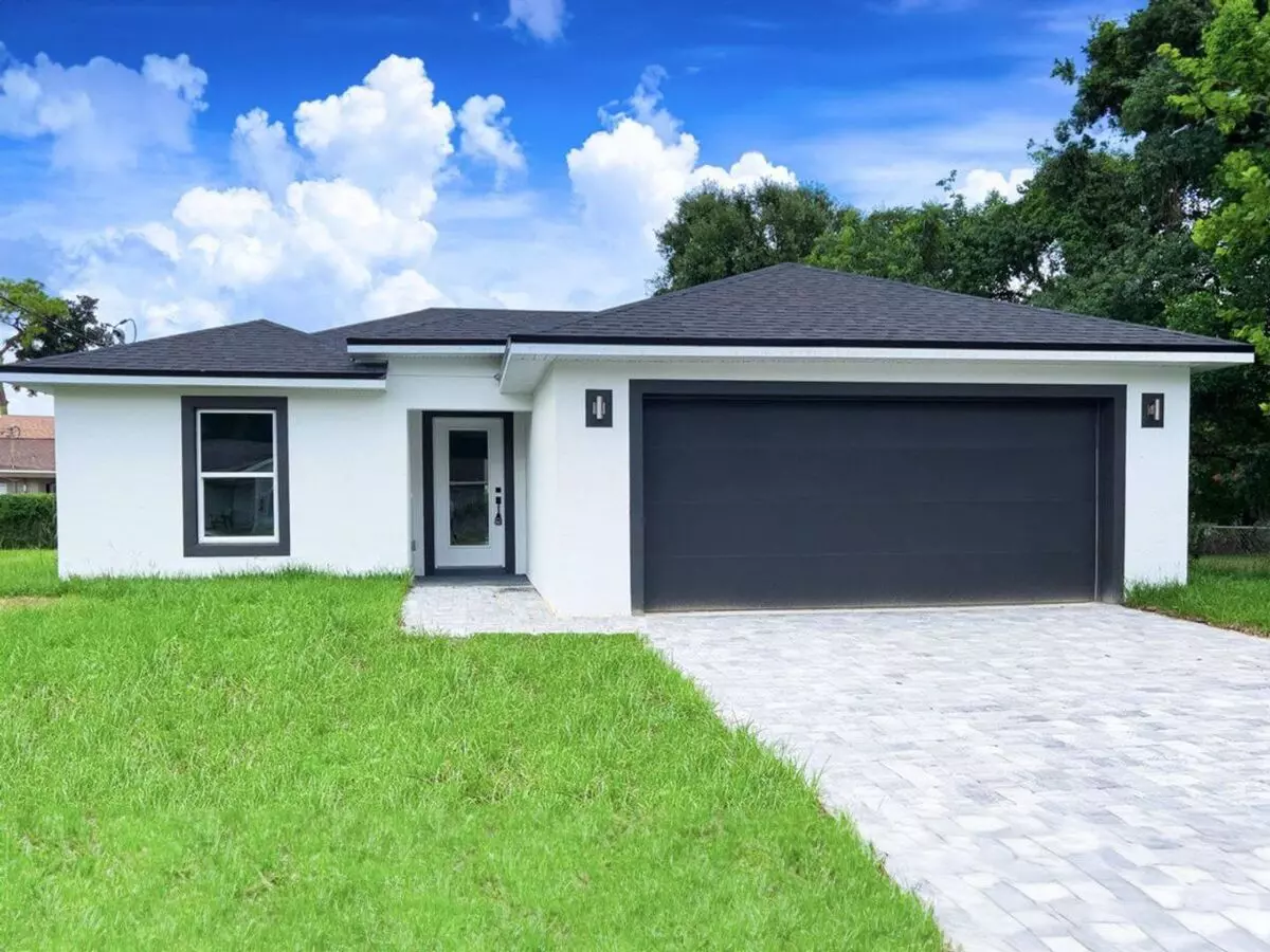 Amazing New Construction!!!! This New Home Has All The Extras You Have Been Looking For. House for rent in Deland, FL