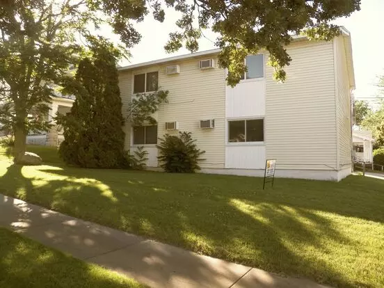 0100 11th St Nw Apartment for rent in Cedar Rapids, IA 0100 11th St Nw Apartment for rent in Cedar Rapids, IA