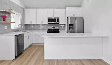 5 of 19 Modern 3-bed Home Near Jblm With Vaulted Ceilings And Stylish Upgrades House for rent in Tacoma, WA