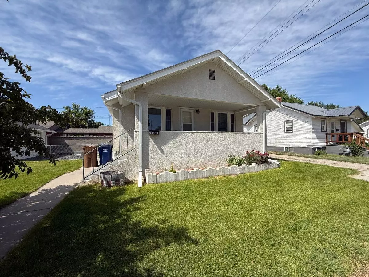 215 W 21st House for rent in Scottsbluff, NE